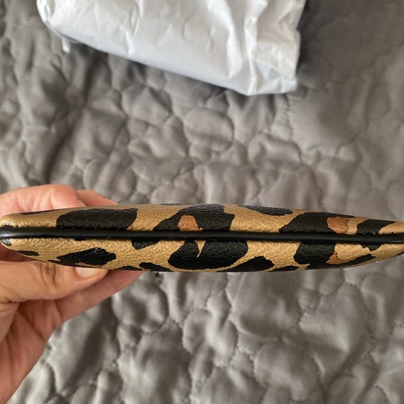 Coach mini pouch with key ring - Picture 5 of 5